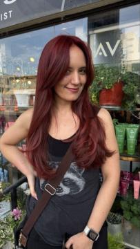 Transform Your Look at Xtophers Salons: Aveda Haircuts & Balayage