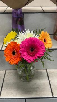 CALGARY FLOWERS $25+ | FRESH ROSES TULIPS LILIES | SAME-DAY DELIVERY | MAY ROSE FLORIST 4032727155