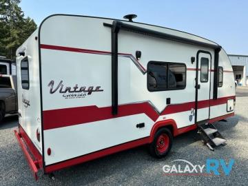 Used 2021 Gulf Stream RV Vintage Cruiser 19MBS