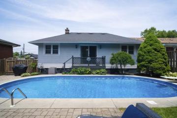 WOW! STONEY CREEK ONLY! BEAT THE HEAT IN THIS FAMILY OASIS WITH IN-GROUND POOL!