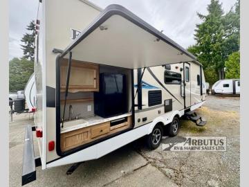 Used 2019 Coachmen RV COACHMEN FREEDOM EXPRESS 248 RBS